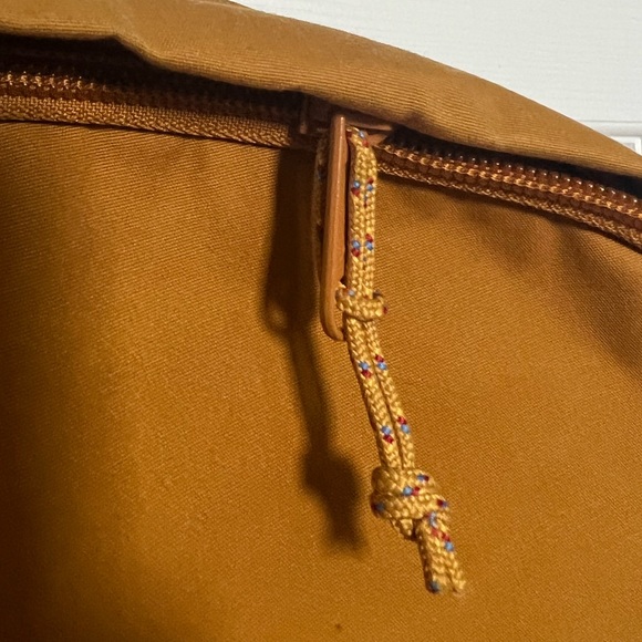 Fjällraven - Acorn Vardag Everyday Outdoor Backpack - Picture 11 of 14